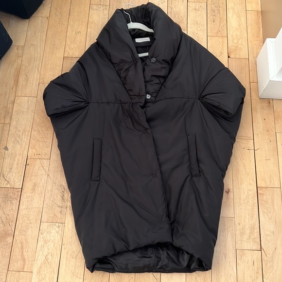 Le Streghe Puffer Cape Sz S - Picture 13 of 16